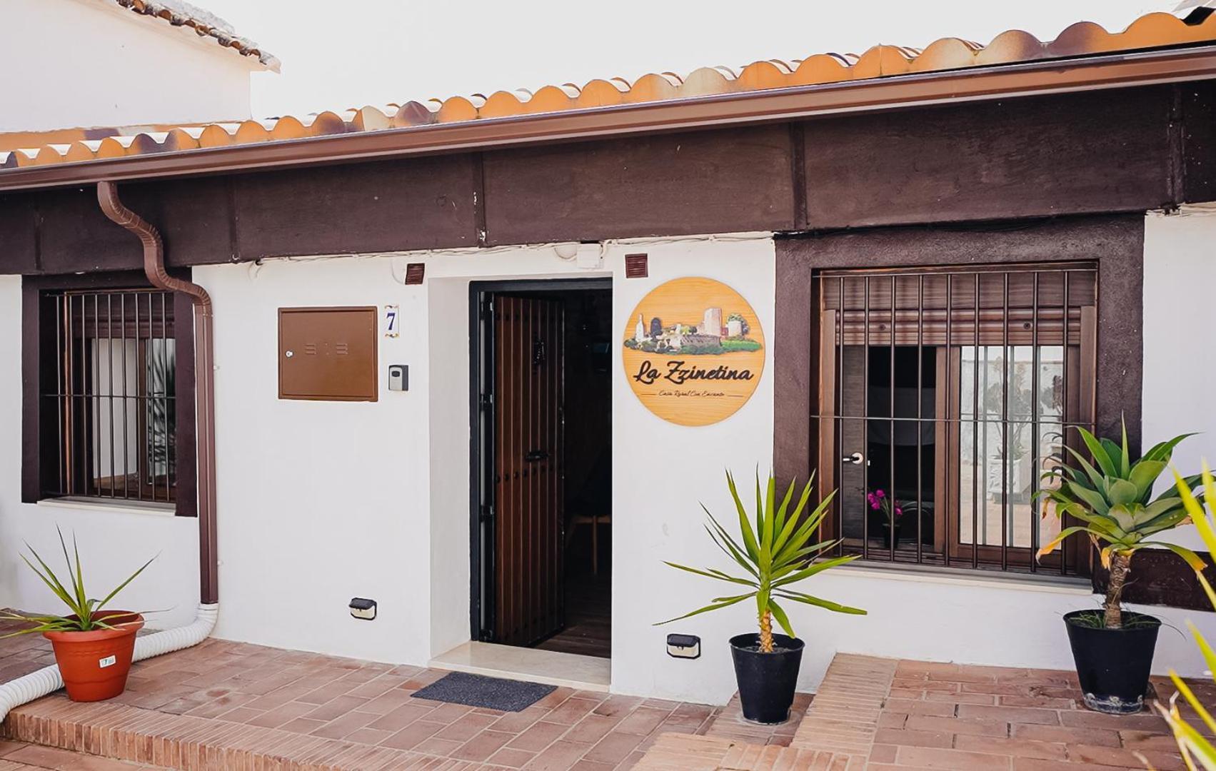 Casa Rural La Zzinetina Con Jacuzzi Constantina Exterior foto